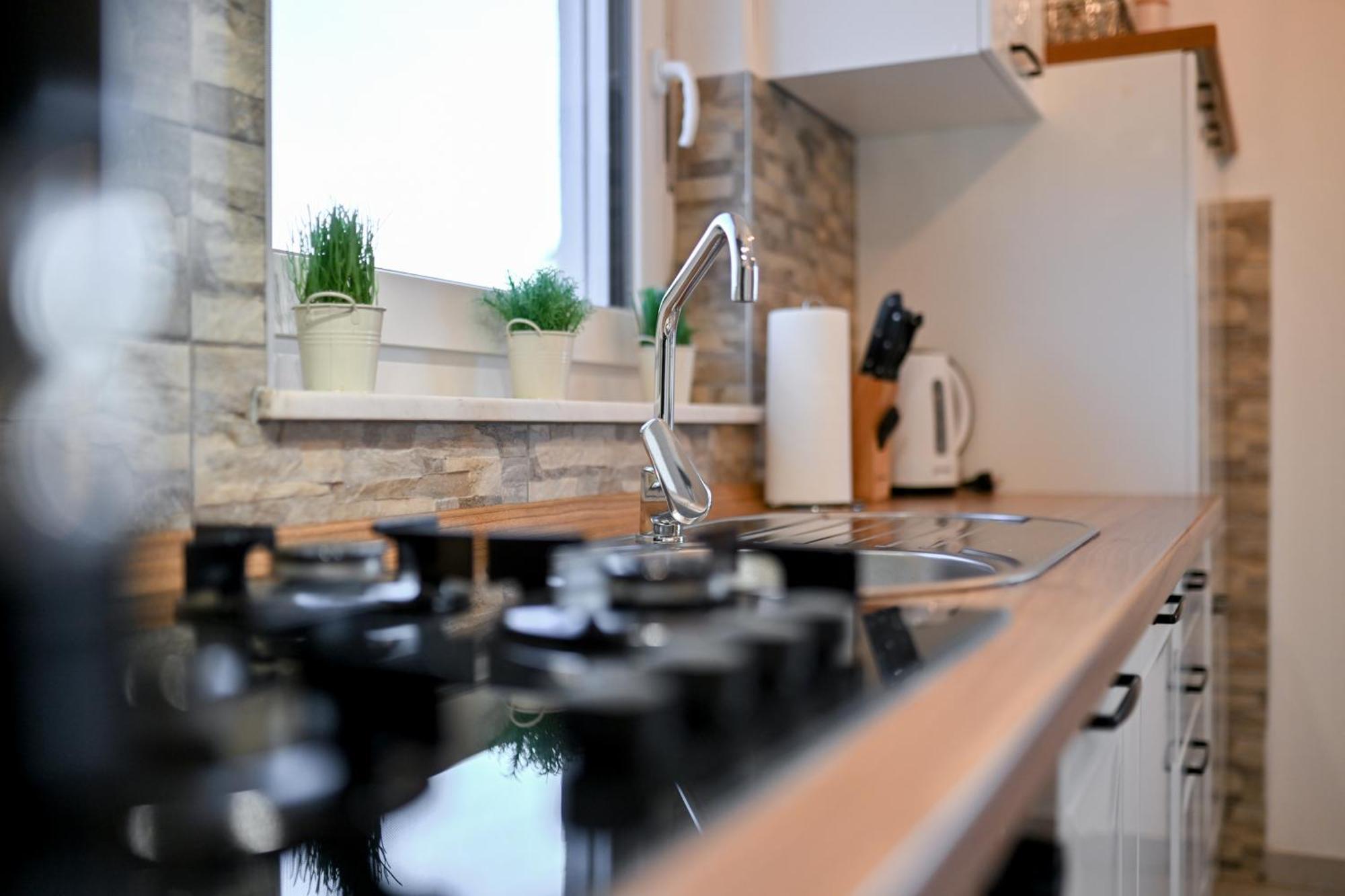 Holiday Home Aprilis With Pool, Jacuzzi And Sauna Galovac  Zewnętrze zdjęcie